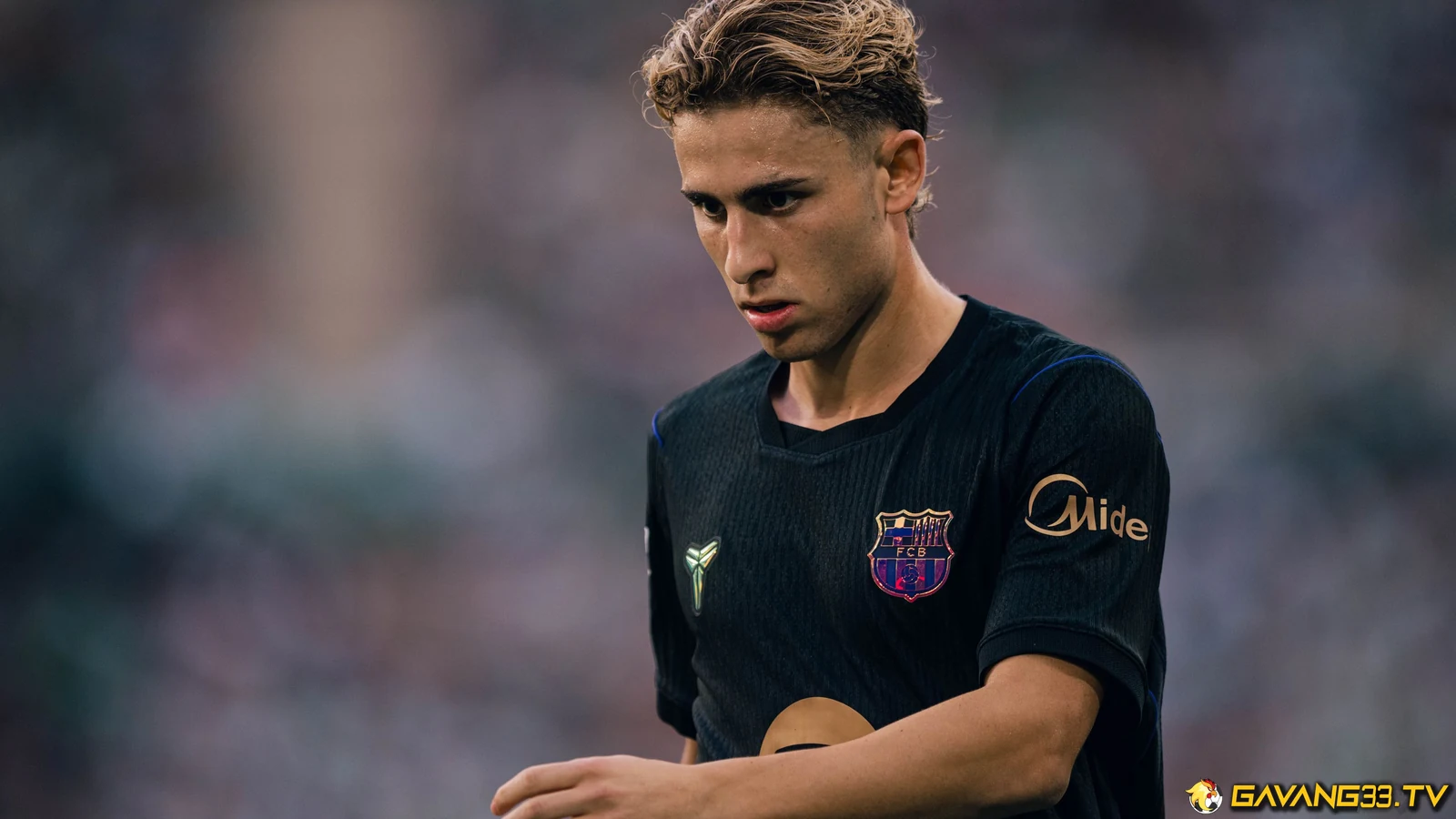 Dani Olmo trong trận Barcelona thắng Betis tại La Cartuja